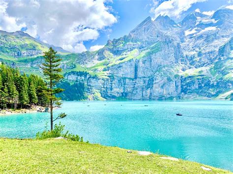 Beautiful Lakes to Visit in Switzerland | Holidays to Switzerland