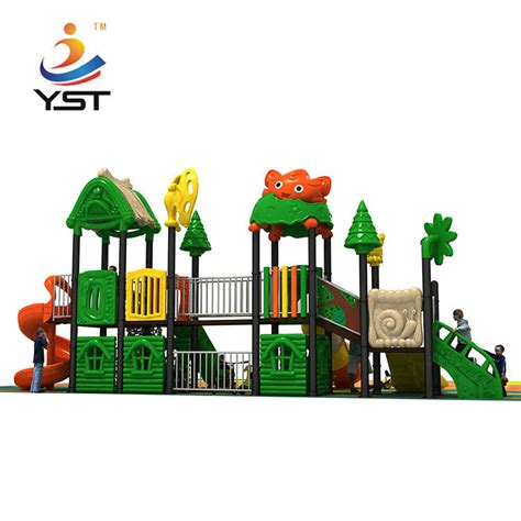 Large new design eco-friendly outdoor playground plastic slide for children