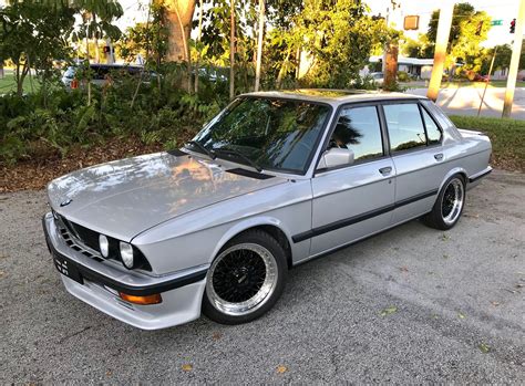 Euro 1983 BMW 525i 5-Speed for sale on BaT Auctions - closed on December 18, 2017 (Lot #7,370 ...