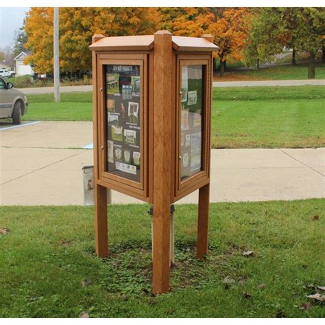 This 3-sided Kiosk Message Center is a great option for outdoor use in ...