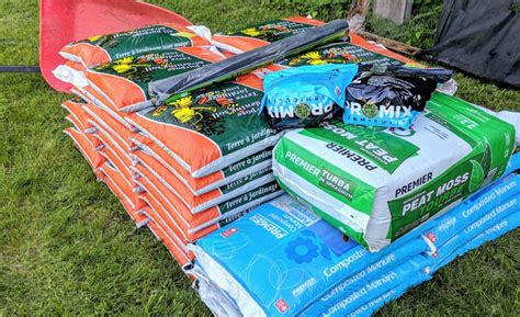 How To Make Our Raised Bed Soil Mix