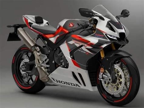 Nuova Honda CBR 1000 RR-R 2024 rendering come sarà tutti i rumors