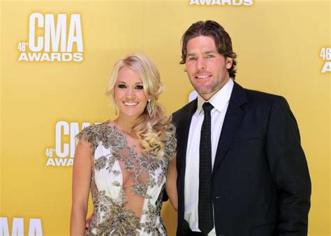 Carrie Underwood Celebrates Her Seventh Wedding Anniversary With Pro ...