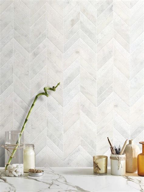 #kitchenbacksplash | Chevron backsplash, Mosaic backsplash bathroom ...