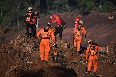 Death toll hits 60 on fourth day of searches for Brumadinho | English