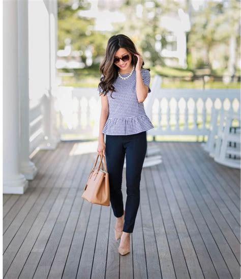 9 Stylish Ways to Wear Ankle Pants to Work