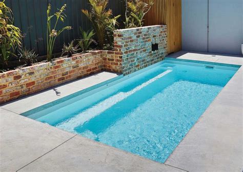 A Look At Some Of The Most Popular Pool Shapes And Designs | My Decorative