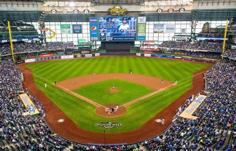 Milwaukee Brewers Tickets - StubHub