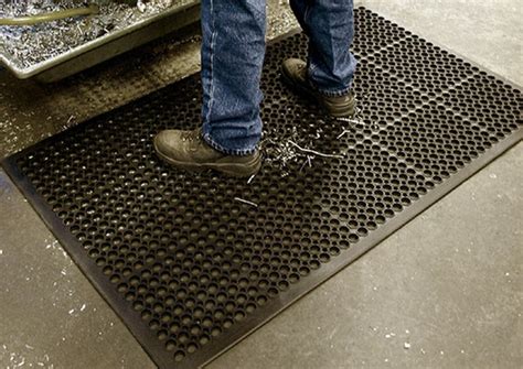 UKworkshop.co.uk Anti Fatigue Workshop Mats Guide : Buying Advice ...