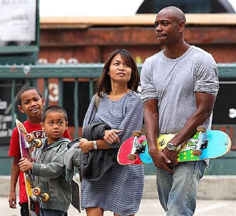 Dave Chappelle wife: Who is she? - KAMI.COM.PH