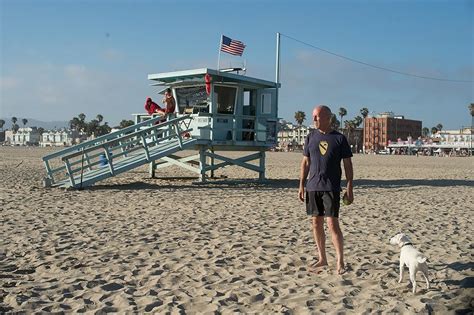 Once Upon a Time in Venice (2017)