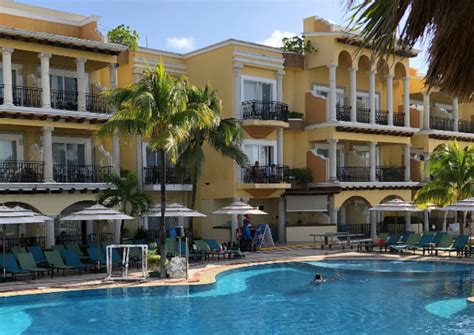 A Playa del Carmen All-Inclusive in the Center of It | ShermansTravel