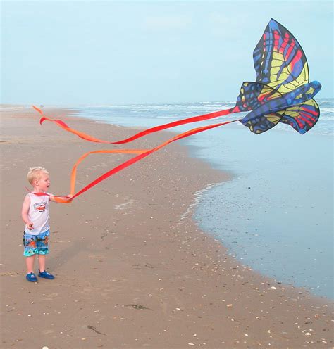 Attention Kids! Grab a kite and fly during Kids Kite Day in Hatteras Village! - Hatteras Island ...