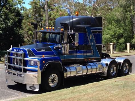 MACK. V8-VALUELINER. Heavy-Haulage, Prime-Mover. | Trucks, Big trucks ...