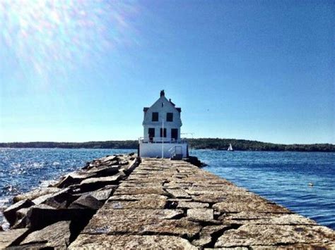 Rockland Maine Breakwater Lighthouse. I grew up in this area and always ...