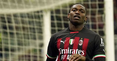 Arsenal and Chelsea handed major Rafael Leao transfer blow as AC Milan ...