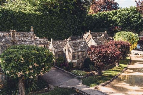 How to Visit the Miniature Bourton on the Water Model Village | solosophie