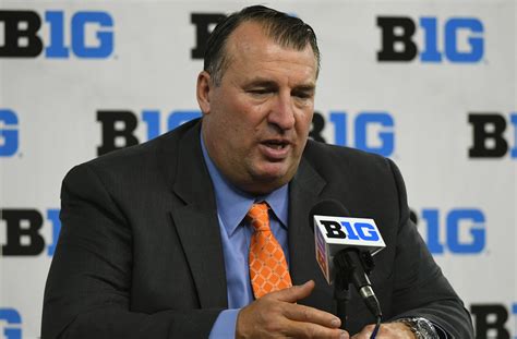 Illinois coach Bret Bielema outlines plan for 2022 recruiting class, transfer cycle