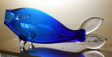 Blenko created many styles of hand-blown glass, but the fish designs are my favorite. Blenko ...