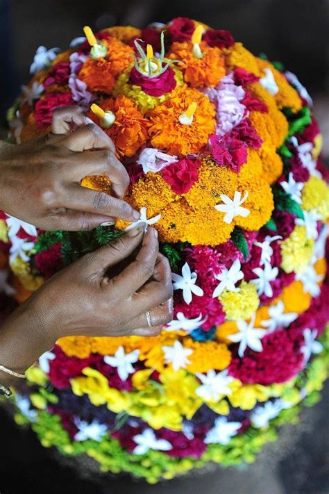 Bathukamma Flower Festival Telangana | Cute flower wallpapers, Festival ...