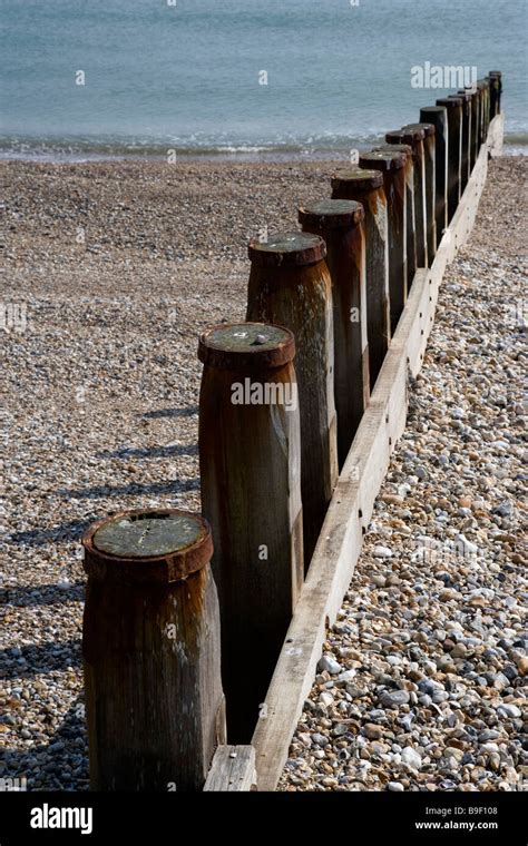 Beach groins hi-res stock photography and images - Alamy