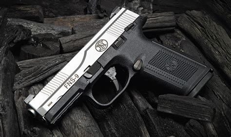 FN Herstal FNS 9mm Pistol Review - Gun News Daily