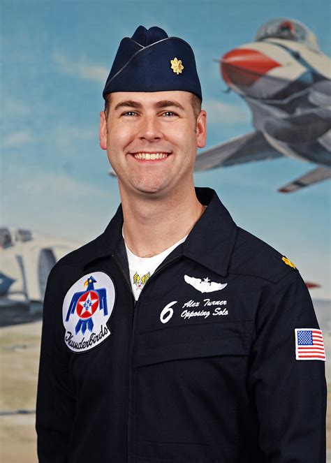 High praises for Thunderbird pilot who landed F-16 before catastrophe