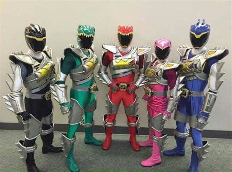 Power rangers Dino charge in, super dino drive mode. | Power rangers ...