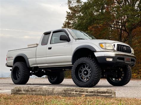 Rough Country Suspension Lifts For 95-04 Toyota Tacoma 74030, Custom ...