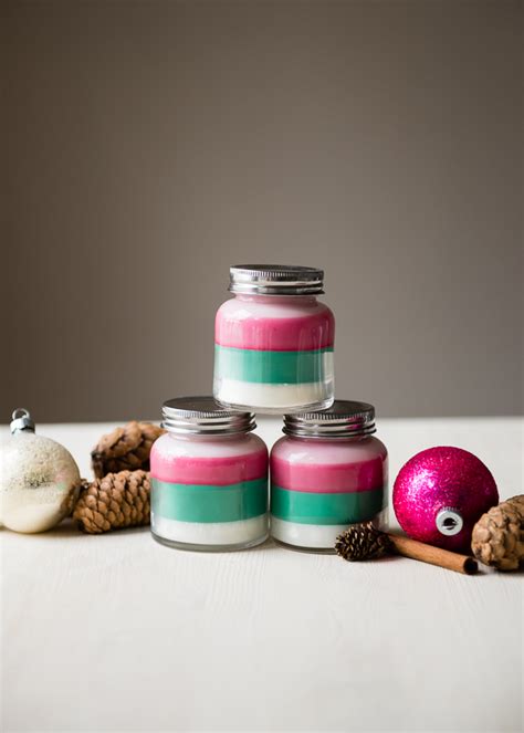 25 DIY Candles For Gifts, Decor and More!