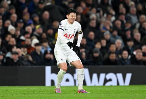 Heung-min Son injury: Tottenham captain delivers update after scare in ...