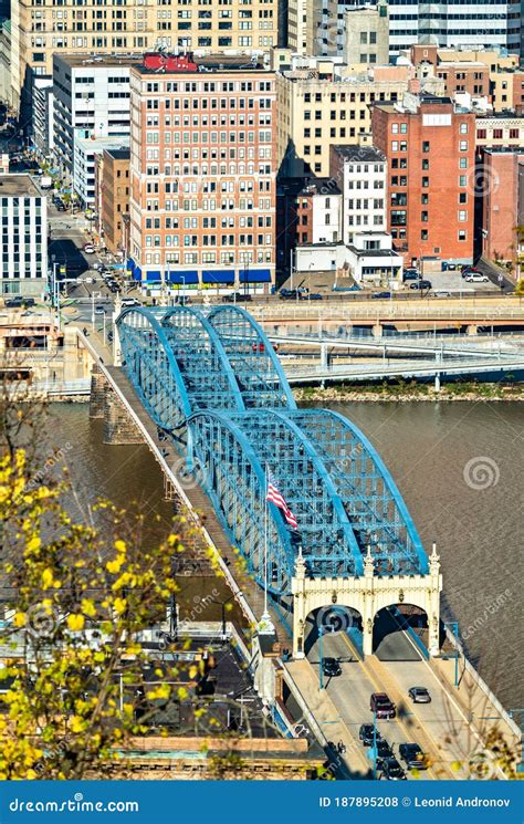 Smithfield Street Bridge Across the Monongahela River in Pittsburgh ...