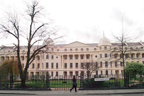 Applying to the London Business School? Read this first! - Rediff Getahead