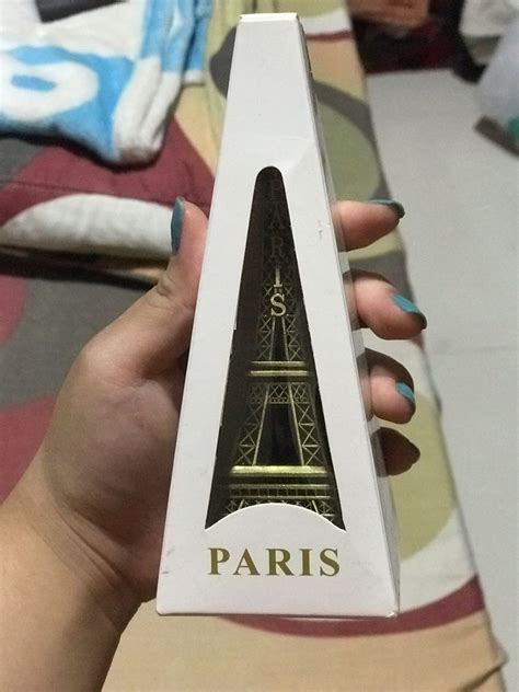 Eiffel tower display, Hobbies & Toys, Stationary & Craft, Occasions & Party Supplies on Carousell