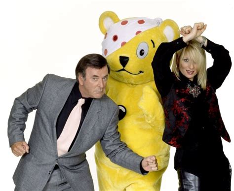 Children In Need presenters pay tribute to Terry Wogan on Twitter | Metro News