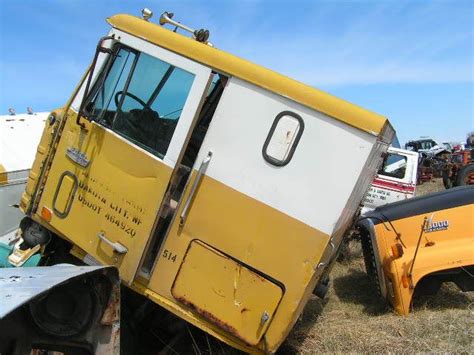 1972 FORD W9000 (Stock: 3809) Details | C&H Truck Parts