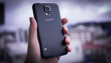 Samsung Galaxy S5 Review: Incremental Is The New Cool