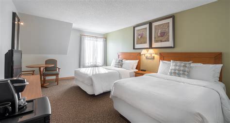 Banff Inn Hotel | Banff Ski Holidays | Inghams