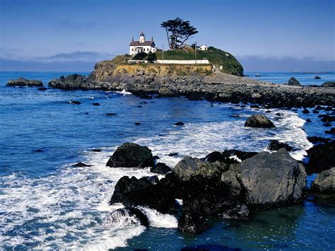 Battery Point Lighthouse Crescent City California picture, Battery Point Lighthouse Crescent ...