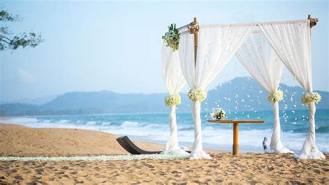 Top tips for planning a wedding abroad | HELLO!