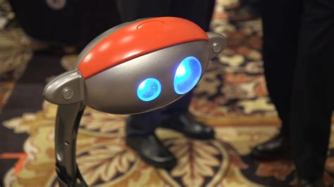 Budgee the rolling robot just won't budge — CES 2015 - The Verge