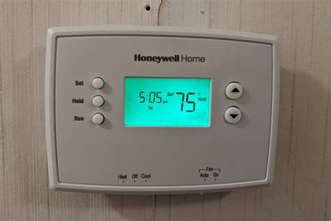 How to Reset a Honeywell Thermostat: Quick and Easy Guide - I'll Just ...