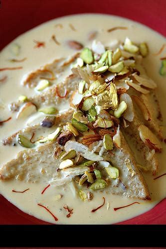 Bandana's Kitchen: SHAHI TUKRA RECIPE (Bread Pudding)