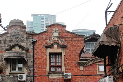 Old Buildings In Shanghai Picture And HD Photos | Free Download On Lovepik