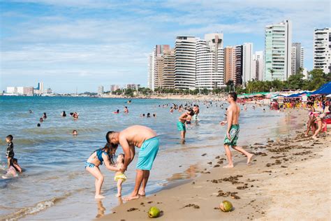 Confira a tábua das marés e a previsão do tempo para esta quinta-feira ...