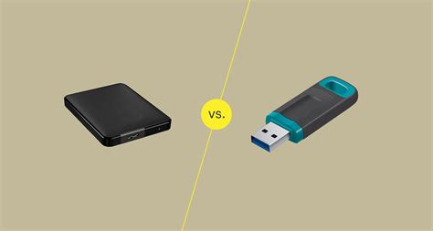 External Hard Drive vs. Flash Drive: What’s the Difference?