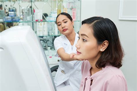 Dermatologist - Mole Removal, Acne and Hair Loss - Foxeny.com