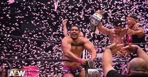 Anthony Bowens celebrates being the first gay champion in AEW history - Cageside Seats