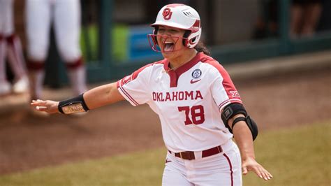 Hauula’s Jocelyn Alo named USA Softball Collegiate Player of the Year | KHON2