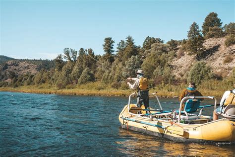 The Difference Between Wading and Floating Fly Fishing Trips | Fly ...